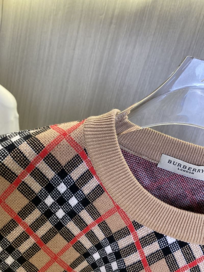 Burberry Sweaters